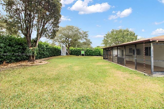 19520 SW 307th St, Homestead, FL 33030