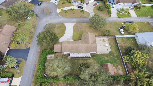 19520 SW 307th St, Homestead, FL 33030