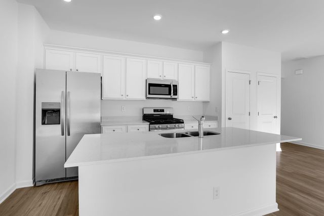 140 Saddlebred Way, Rossville, GA 30741