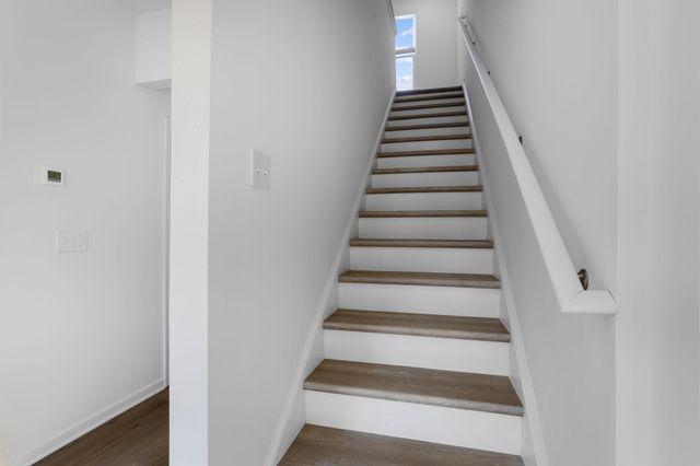 140 Saddlebred Way, Rossville, GA 30741