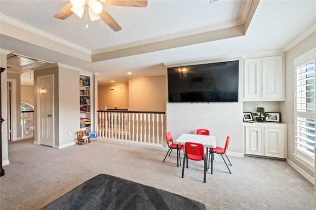 409 Silverleaf Drive, Friendswood, TX 77546