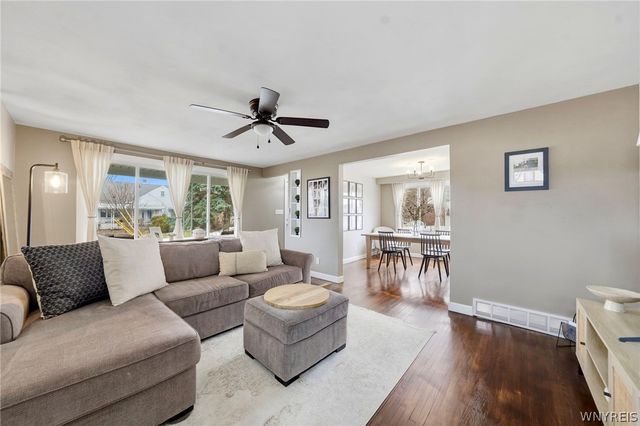 51 Ellwood Avenue, Tonawanda, NY 14223