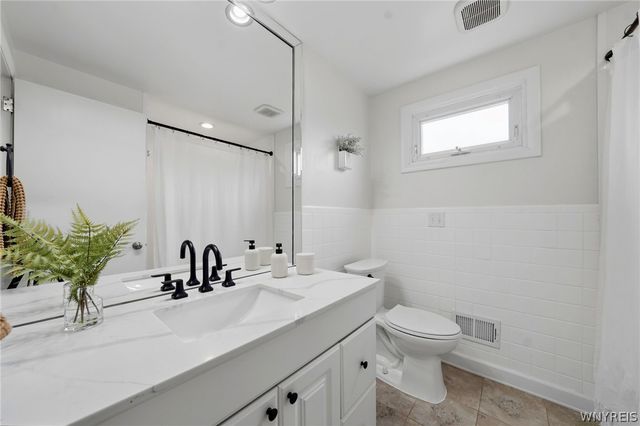 51 Ellwood Avenue, Tonawanda, NY 14223