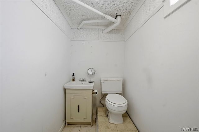 51 Ellwood Avenue, Tonawanda, NY 14223