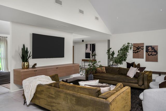 6003 Sherwood Dr, Nashville, TN 37215