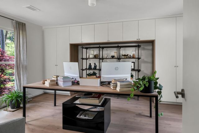 6003 Sherwood Dr, Nashville, TN 37215