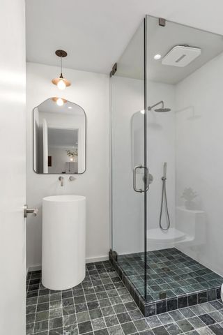 6003 Sherwood Dr, Nashville, TN 37215