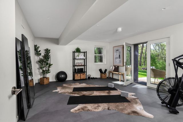 6003 Sherwood Dr, Nashville, TN 37215