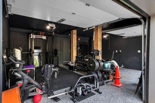 6003 Sherwood Dr, Nashville, TN 37215