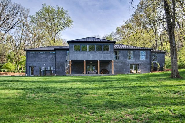 6003 Sherwood Dr, Nashville, TN 37215