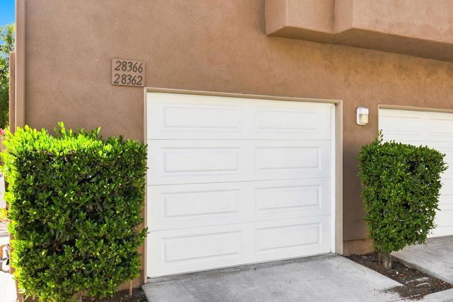 28362 Pueblo Drive, Lake Forest, CA 92679
