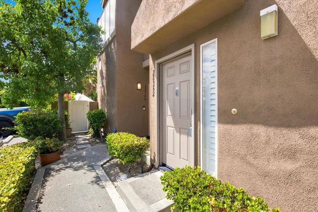 28362 Pueblo Drive, Lake Forest, CA 92679