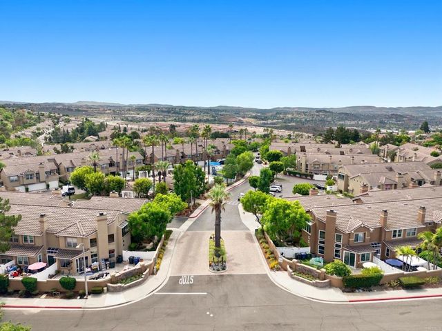 28362 Pueblo Drive, Lake Forest, CA 92679