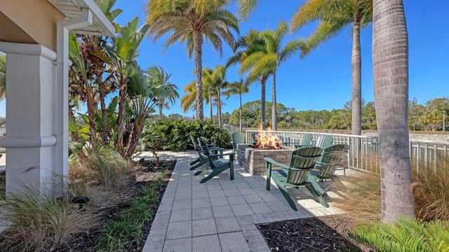 10530 BOARDWALK LOOP 505, Lakewood Ranch, FL 34202