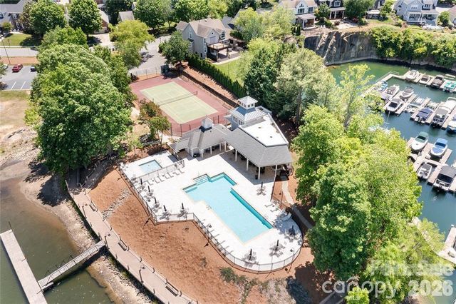19942 Scanmar Lane, Cornelius, NC 28031