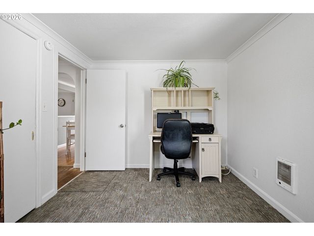 2207 WILLONA Dr, Eugene, OR 97408