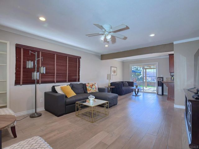 10295 Moorpark, Spring Valley, CA 91978
