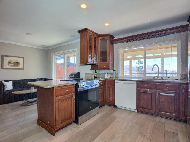 10295 Moorpark, Spring Valley, CA 91978