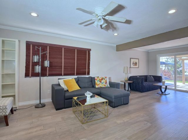10295 Moorpark, Spring Valley, CA 91978