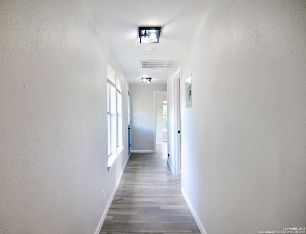 806 N Adams St., Beeville, TX 78102