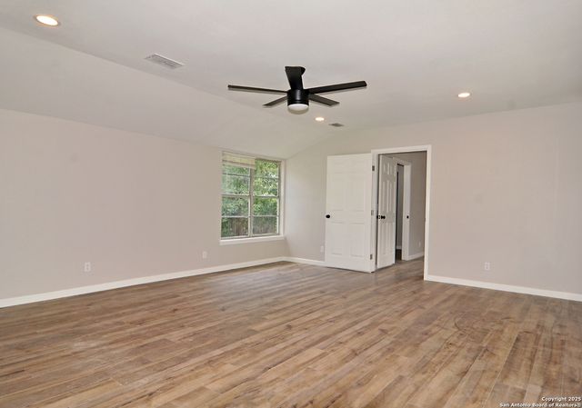 806 N Adams St., Beeville, TX 78102