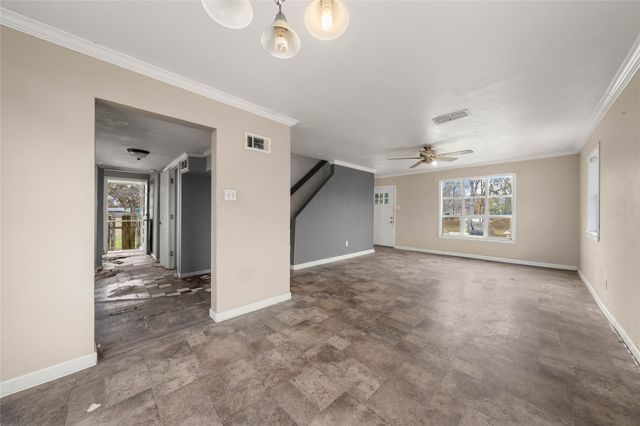 2708 S 2nd Street, Waco, TX 76706