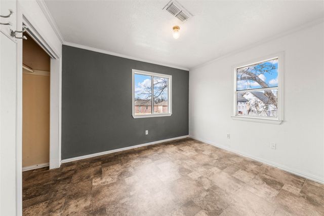 2708 S 2nd Street, Waco, TX 76706