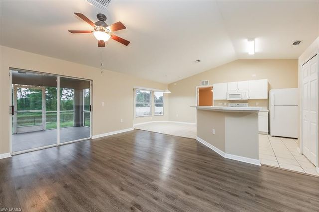 2705 Villa AVE S, Lehigh Acres, FL 33976