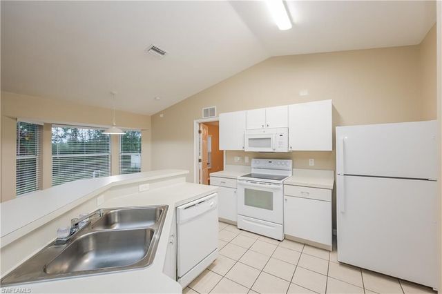 2705 Villa AVE S, Lehigh Acres, FL 33976