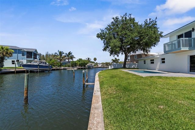 10016 KINGFISHER ROAD E, Bradenton, FL 34209