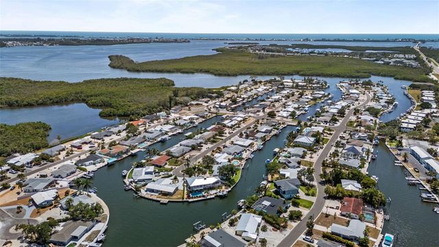 10016 KINGFISHER ROAD E, Bradenton, FL 34209