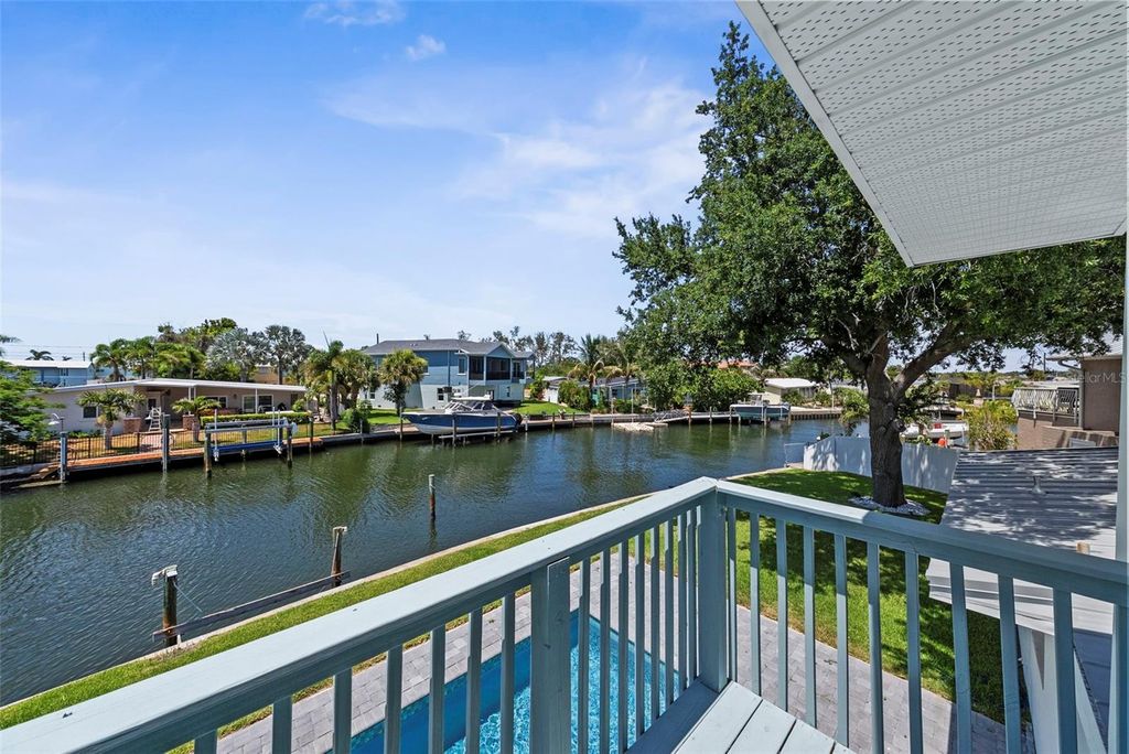 Image 44 of property listing at 10016 KINGFISHER ROAD E, Bradenton, FL 34209