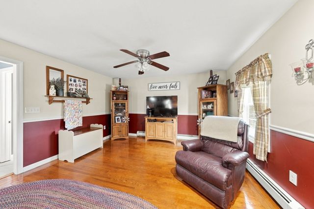 77 Summer St, Rehoboth, MA 02769