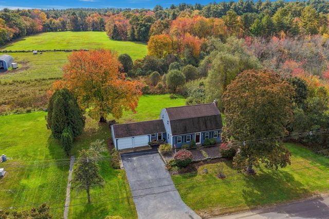 77 Summer St, Rehoboth, MA 02769