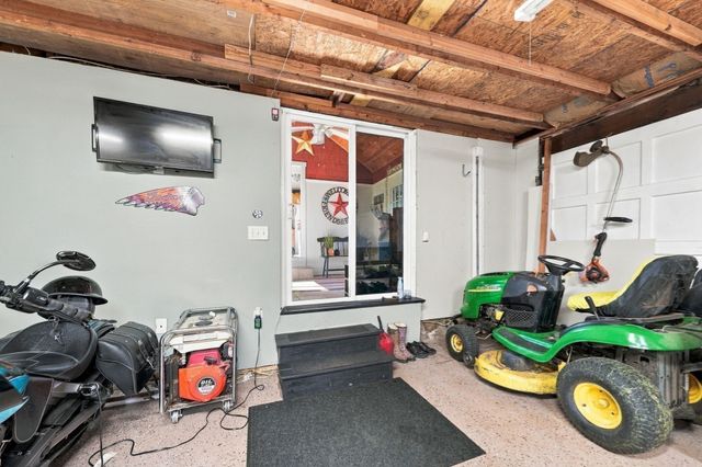 77 Summer St, Rehoboth, MA 02769
