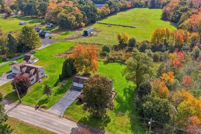 77 Summer St, Rehoboth, MA 02769