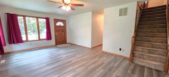 10978 E Robin Lane, Walkerton, IN 46574