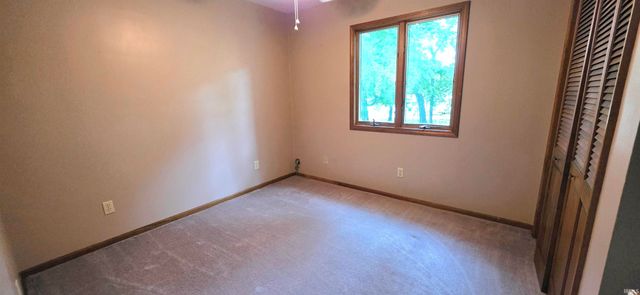 10978 E Robin Lane, Walkerton, IN 46574