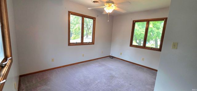 10978 E Robin Lane, Walkerton, IN 46574