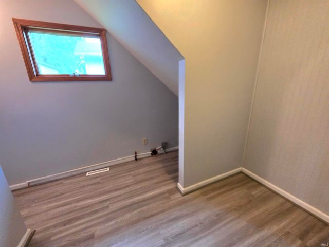 10978 E Robin Lane, Walkerton, IN 46574