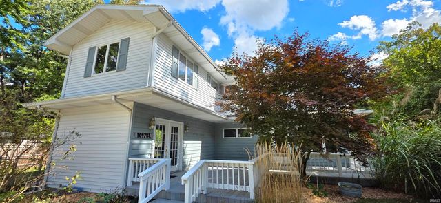 10978 E Robin Lane, Walkerton, IN 46574