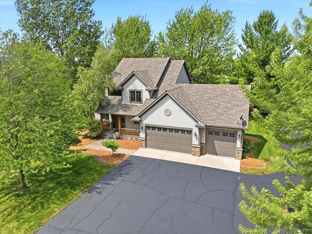 964 Fraser Lane, Hudson, WI 54016