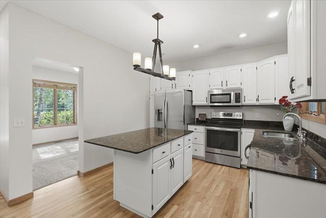 964 Fraser Lane, Hudson, WI 54016