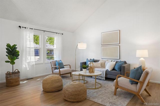 3085 E Hinsdale Avenue, Centennial, CO 80122