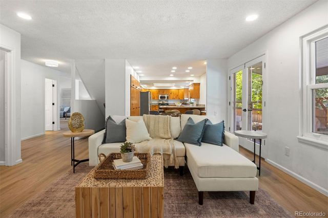 3085 E Hinsdale Avenue, Centennial, CO 80122