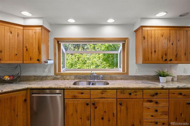 3085 E Hinsdale Avenue, Centennial, CO 80122