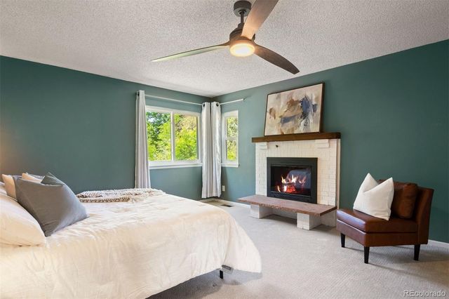 3085 E Hinsdale Avenue, Centennial, CO 80122