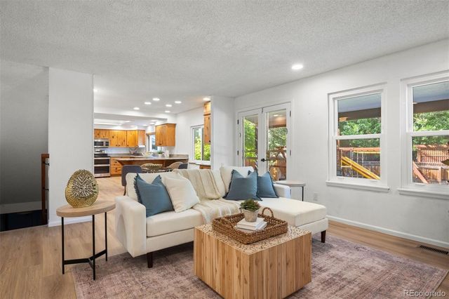 3085 E Hinsdale Avenue, Centennial, CO 80122