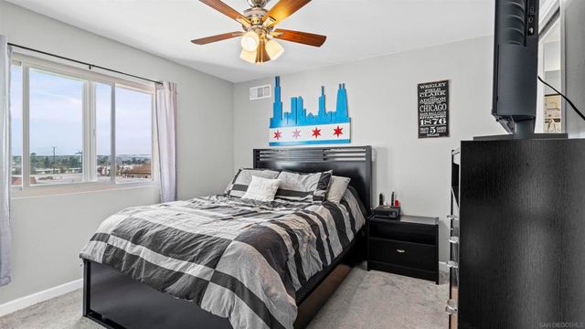 4368 Temecula St 205, San Diego, CA 92107