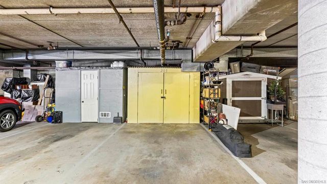 4368 Temecula St 205, San Diego, CA 92107